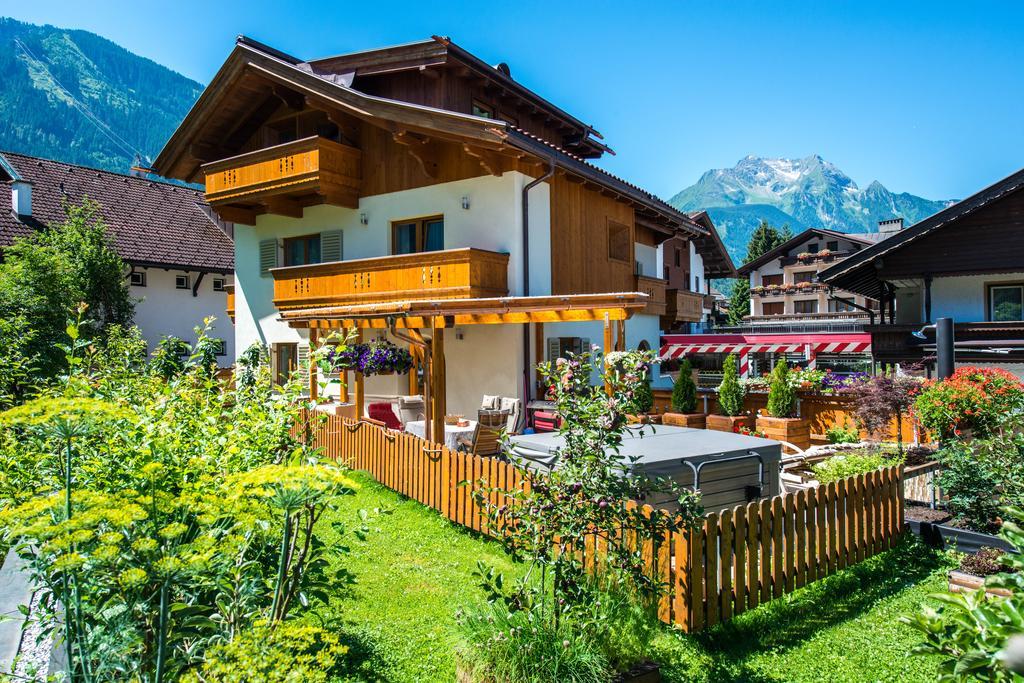 Hotel Moroder Haus Mayrhofen Esterno foto