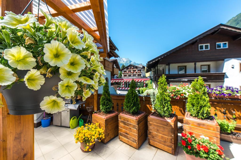 Hotel Moroder Haus Mayrhofen Esterno foto
