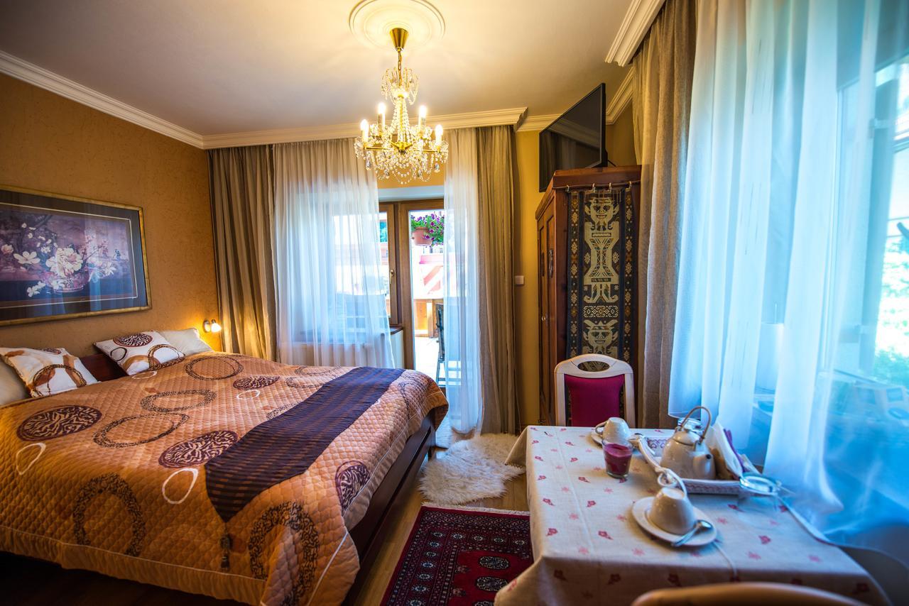 Hotel Moroder Haus Mayrhofen Esterno foto
